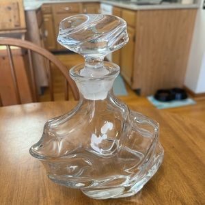 7 PIECE whiskey decanter set on amazon for 91$. all pieces. gift for husband